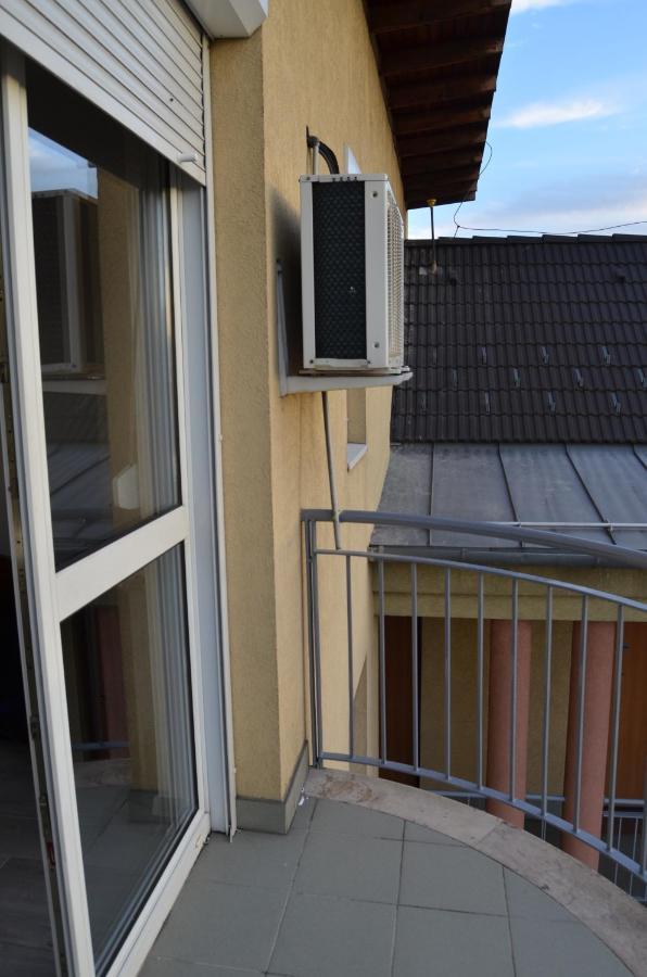 Apartament Flat At The Edge Of The Center + Parking Budapesta